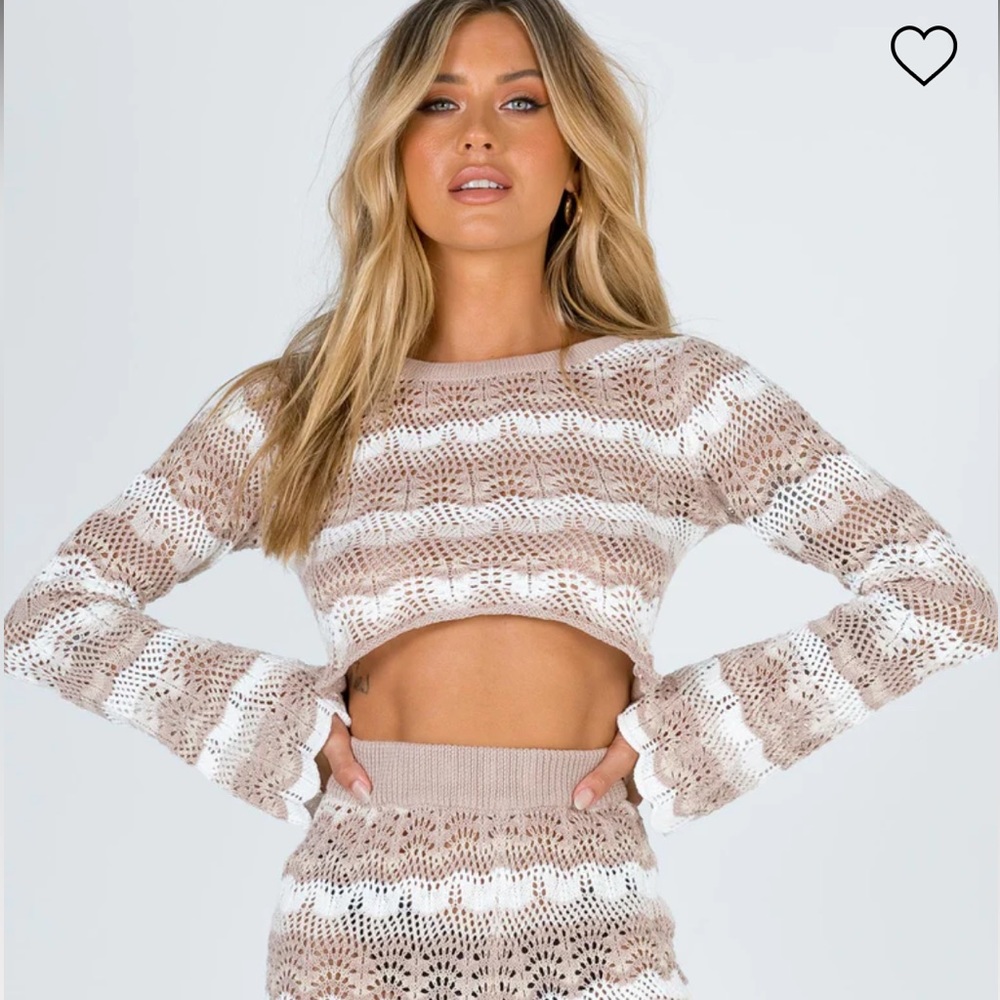 princess polly leah knit top !